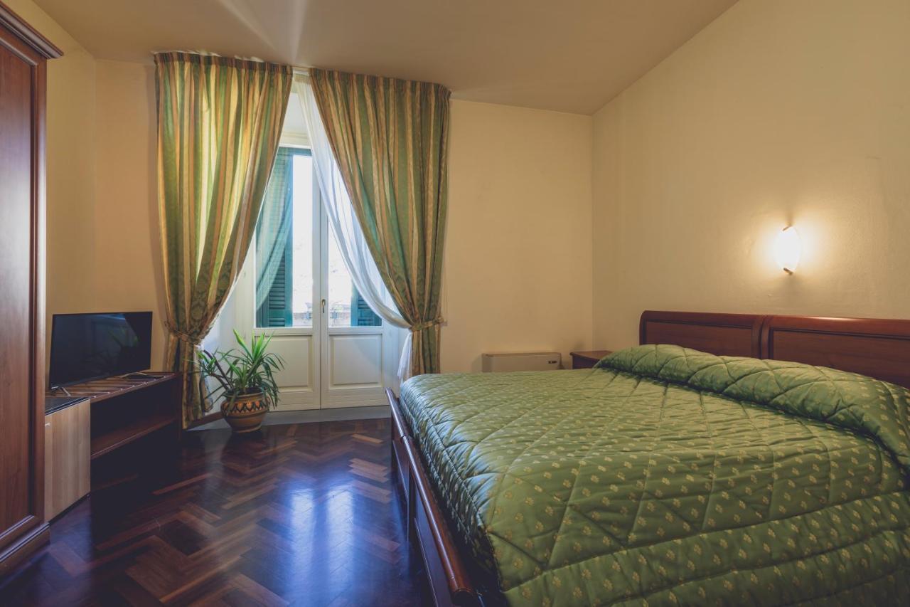 Albergo Ristorante Pasqui Rocca San Casciano Zewnętrze zdjęcie
